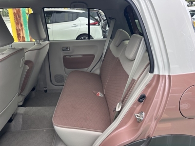 ラパン(スズキ)中古車 後席内装