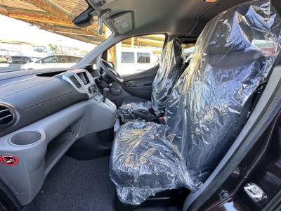 NV200バネットワゴン(ニッサン)登録済未使用車 前席内装