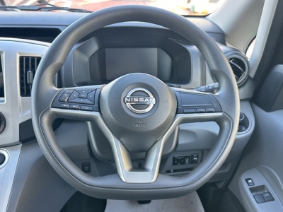 NV200バネットワゴン(ニッサン)登録済未使用車 内外装写真他