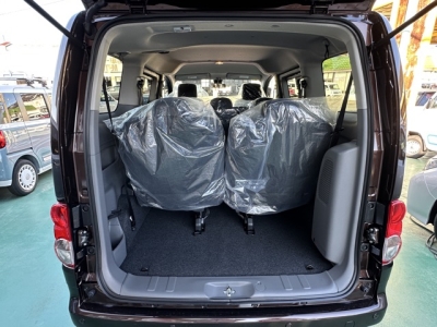 NV200バネットワゴン(ニッサン)登録済未使用車 内外装写真他１