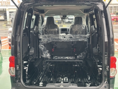 NV200バネットバン(ニッサン)登録済未使用車 内外装写真他２