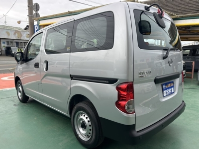 NV200バネットバン(ニッサン)登録済未使用車 後方