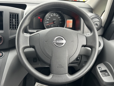 NV200バネットバン(ニッサン)レンタ登録済未使用車 内外装写真