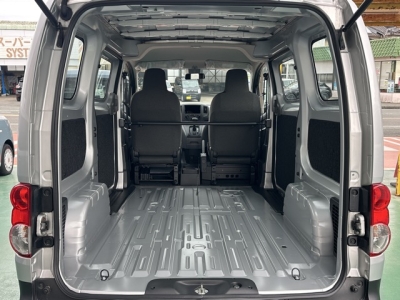 NV200バネットバン(ニッサン)レンタ登録済未使用車 内外装写真他１