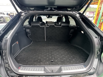 ハリアーハイブリッド(トヨタ)中古車 内外装写真他