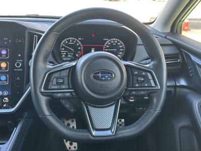 レヴォーグ(スバル)中古車 内外装写真他