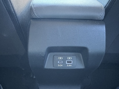 インプレッサ(スバル)中古車 内外装写真他