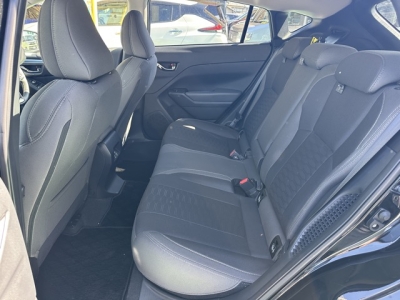 インプレッサ(スバル)中古車 後席内装