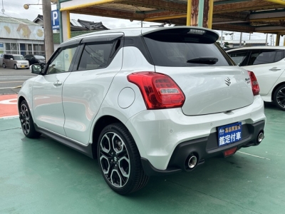 スイフトスポーツ(スズキ)中古車 後方