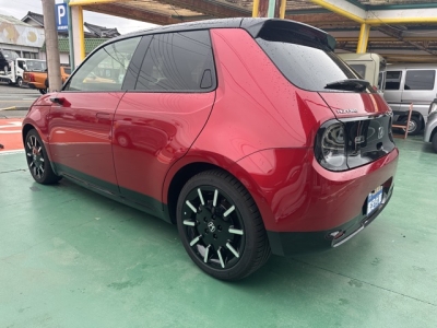 HONDA e(ホンダ)中古車 後方