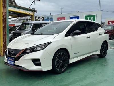 リーフ(ニッサン)中古車 前方