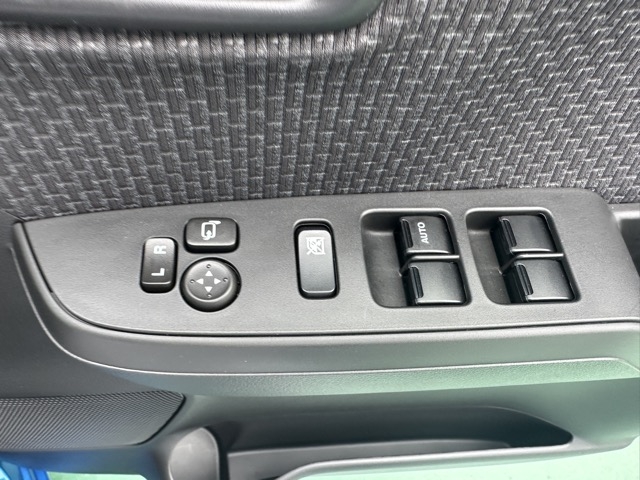 ソリオ(スズキ)中古車 11