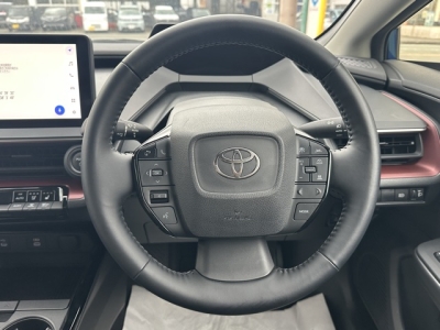 プリウス(トヨタ)中古車 内外装写真