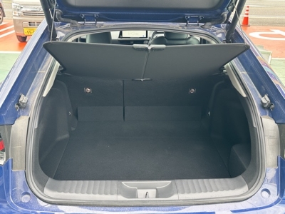 プリウス(トヨタ)中古車 内外装写真他