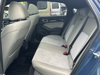 シビック(ホンダ)中古車 後席内装