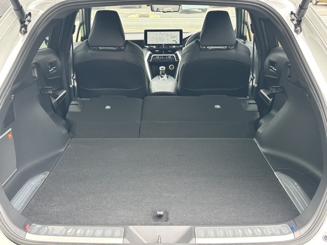 ハリアー(トヨタ)中古車 9