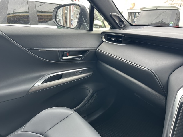ハリアー(トヨタ)中古車 22