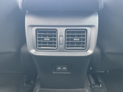 ハリアー(トヨタ)中古車 内外装写真他