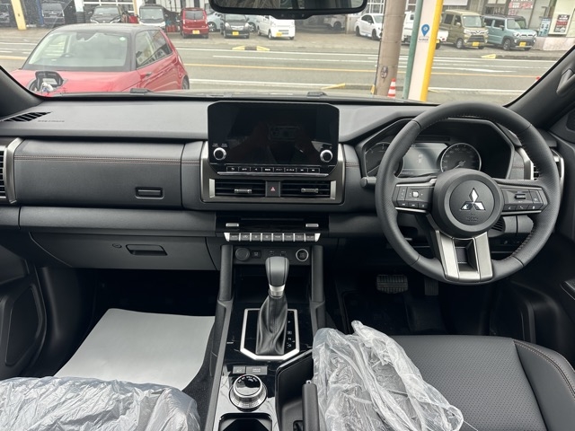 トライトン(三菱)中古車 6
