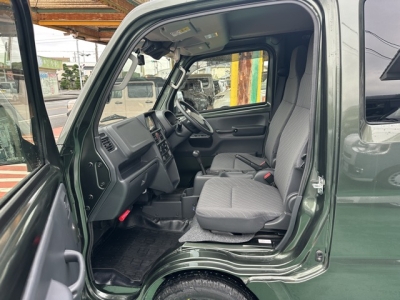 キャリートラック(スズキ)中古車 前席内装