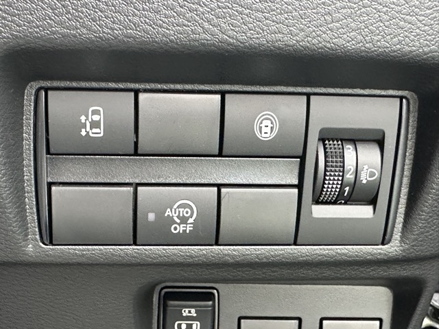 ルークス(ニッサン)中古車 18