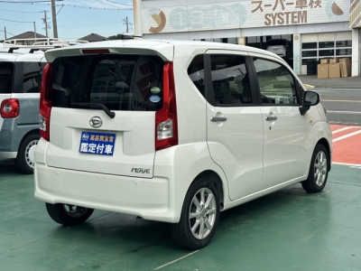 ムーヴ(ダイハツ)中古車 内外装写真他２