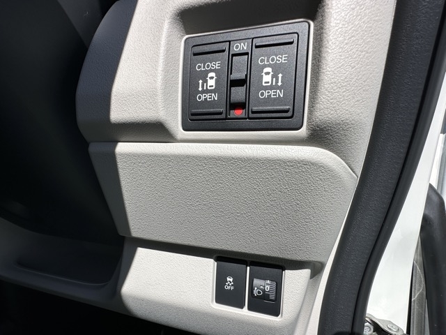 N-BOX(ホンダ)届出済未使用車 16