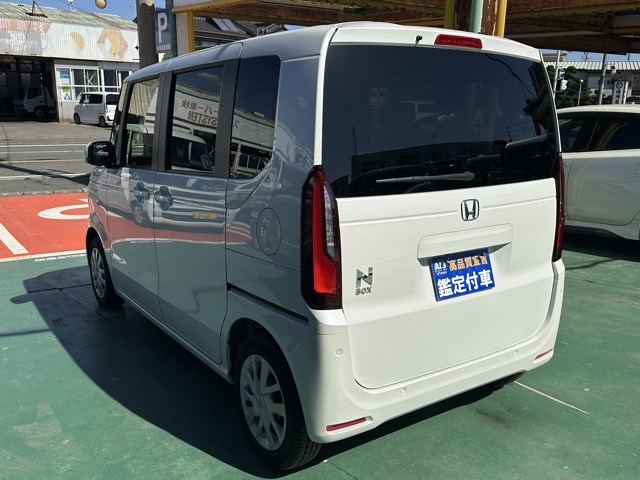N-BOX(ホンダ)届出済未使用車 2