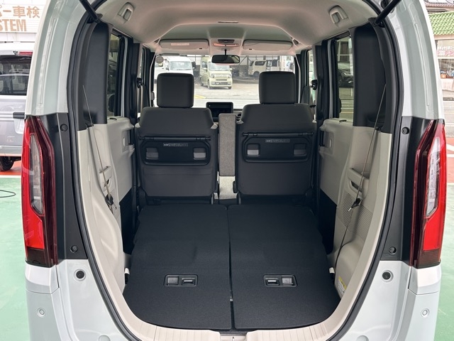 N-BOX(ホンダ)届出済未使用車 9