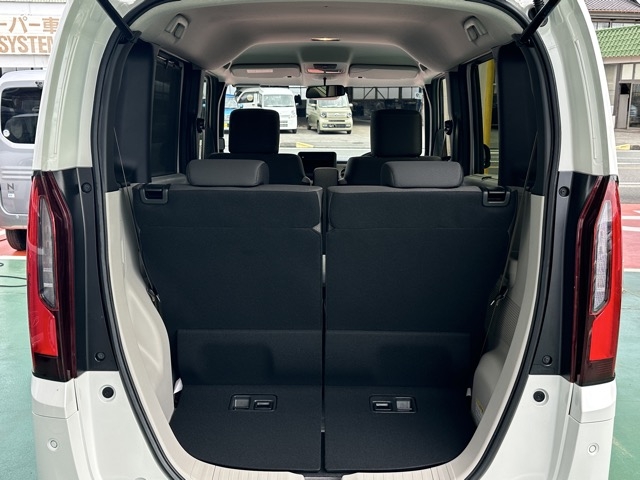 N-BOX(ホンダ)届出済未使用車 10