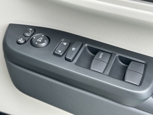 N-BOX(ホンダ)届出済未使用車 14