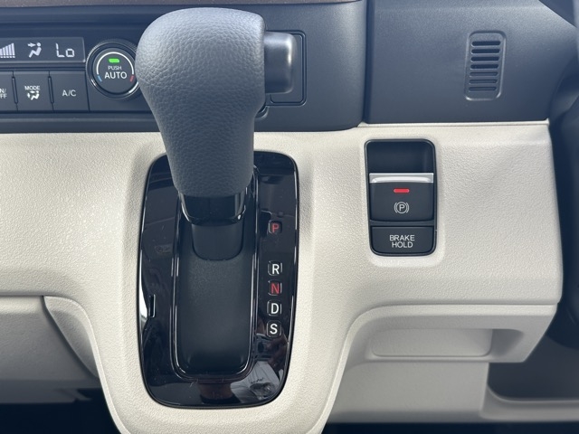 N-BOX(ホンダ)届出済未使用車 17