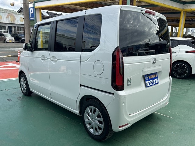 N-BOX(ホンダ)届出済未使用車 2