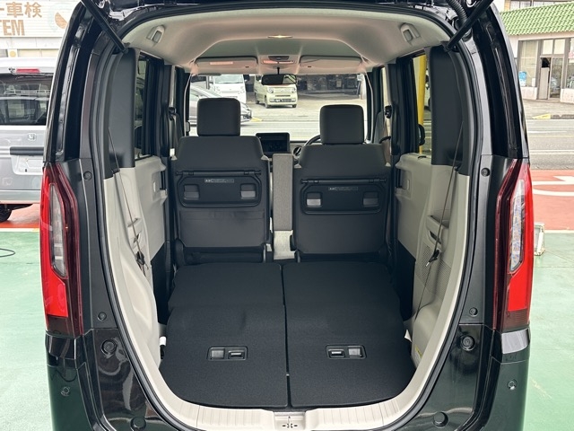 N-BOX(ホンダ)届出済未使用車 11