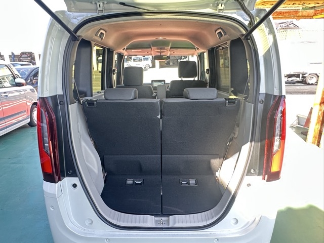 N-BOX(ホンダ)中古車 9