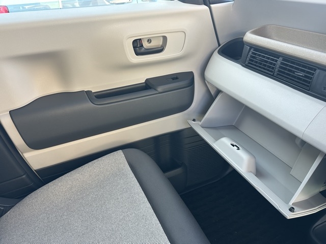 N-BOX(ホンダ)中古車 26