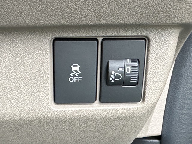 N-BOX(ホンダ)届出済未使用車 15