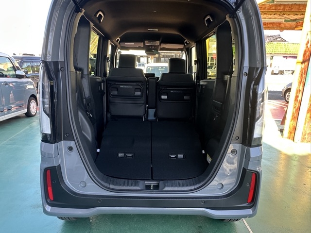 N-BOX(ホンダ)届出済未使用車 11