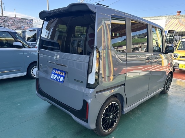 N-BOX(ホンダ)届出済未使用車 12