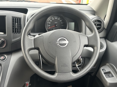 NV200バネットバン(ニッサン)登録済未使用車 内外装写真