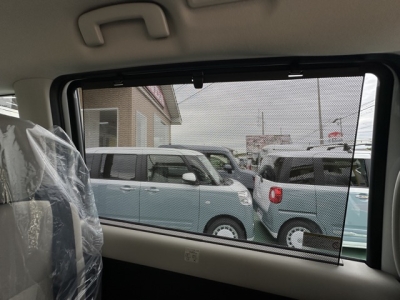 セレナ(ニッサン)登録済未使用車 内外装写真他２