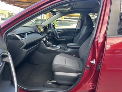 ＲＡＶ４(トヨタ)中古車 前席内装