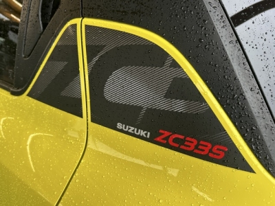 スイフトスポーツ(スズキ)登録済未使用車 内外装写真他２