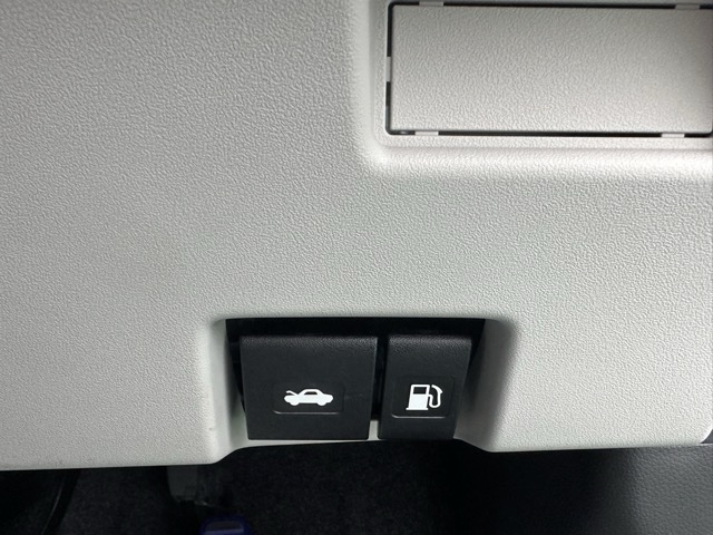 スイフト(スズキ)中古車 15