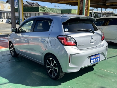ミラージュ(三菱)中古車 後方