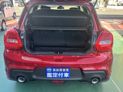スイフトスポーツ(スズキ)登録済未使用車 内外装写真他１