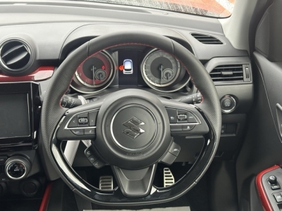 スイフトスポーツ(スズキ)登録済未使用車 内外装写真