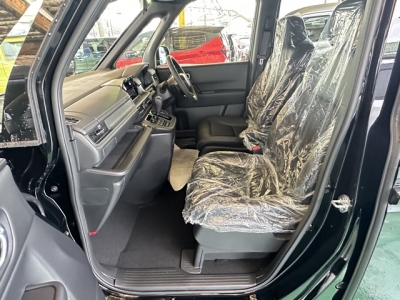 ステップワゴン(ホンダ)登録済未使用車 前席内装