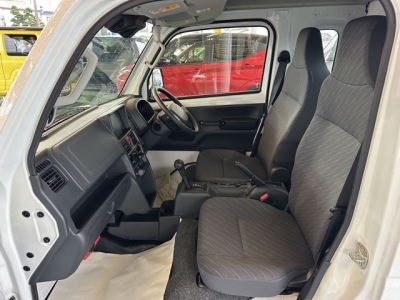 キャリートラック(スズキ)中古車 前席内装