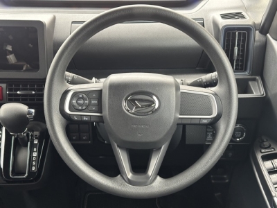 タントカスタム(ダイハツ)中古車 内外装写真